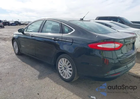 2013 Ford Fusion Hybrid Se z USA, uszkodzony, nr VIN 3FA6P0LU5DR188451